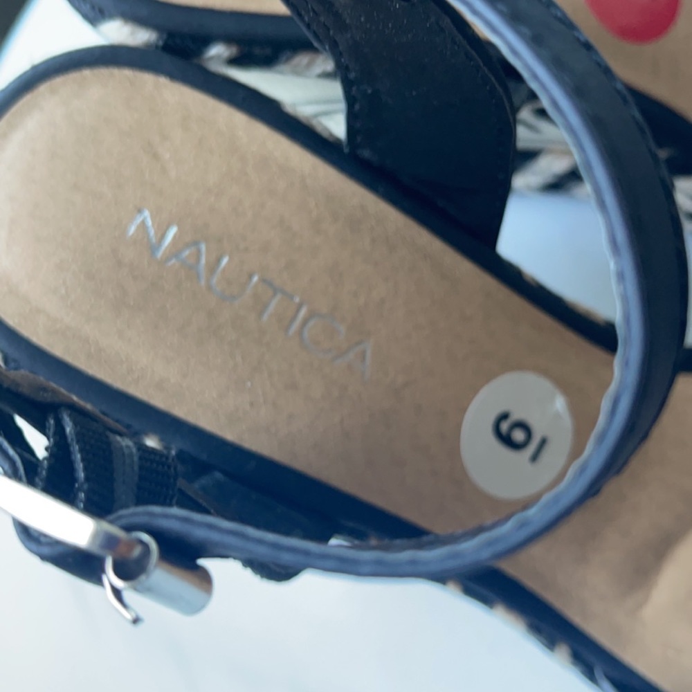 Brand new Nautica sandals